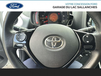 Photo 22 du bon plan TOYOTA Aygo 1.0 VVT-i 72ch x-play x-app 5p MC18 occasion à 9900 €
