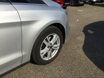 Photo 6 du bon plan FORD Galaxy 2.0 EcoBlue 150ch Titanium occasion à 19900 €