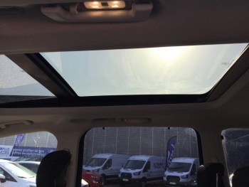 Photo 16 du bon plan FORD Galaxy 2.0 EcoBlue 150ch Titanium occasion à 19900 €
