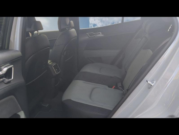 Photo 18 du bon plan KIA Sportage 1.6 T-GDi 210ch HEV 30 Years BVA6 occasion à 40300 €