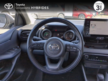 Photo 9 du bon plan TOYOTA Yaris 116h Design 5p MY22 occasion à 19490 €