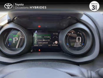 Photo 14 du bon plan TOYOTA Yaris 116h Design 5p MY22 occasion à 19490 €