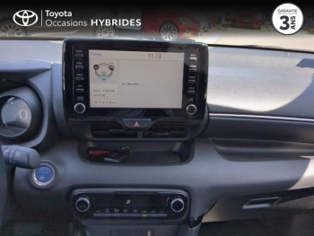 Photo 15 du bon plan TOYOTA Yaris 116h Design 5p MY22 occasion à 19490 €