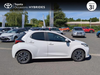Photo 17 du bon plan TOYOTA Yaris 116h Design 5p MY22 occasion à 19490 €
