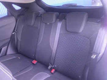 Photo 18 du bon plan FORD Puma 1.0 Flexifuel 125ch S&S mHEV Titanium occasion à 20900 €