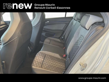 Photo 10 du bon plan VOLKSWAGEN Golf 1.5 eTSI OPF 150ch R-Line DSG7 occasion à 29900 €