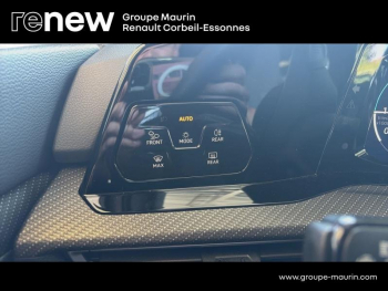 Photo 22 du bon plan VOLKSWAGEN Golf 1.5 eTSI OPF 150ch R-Line DSG7 occasion à 29900 €
