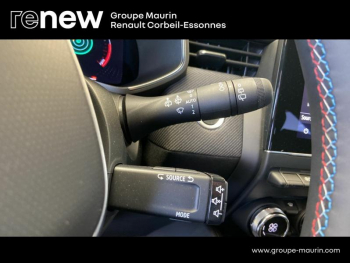 Photo 17 du bon plan RENAULT Clio 1.0 TCe 90ch esprit Alpine - 24 occasion à 21990 €