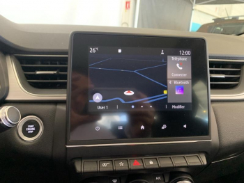 Photo 8 du bon plan RENAULT Captur 1.3 TCe 155ch FAP Intens EDC - 20 occasion à 18490 €
