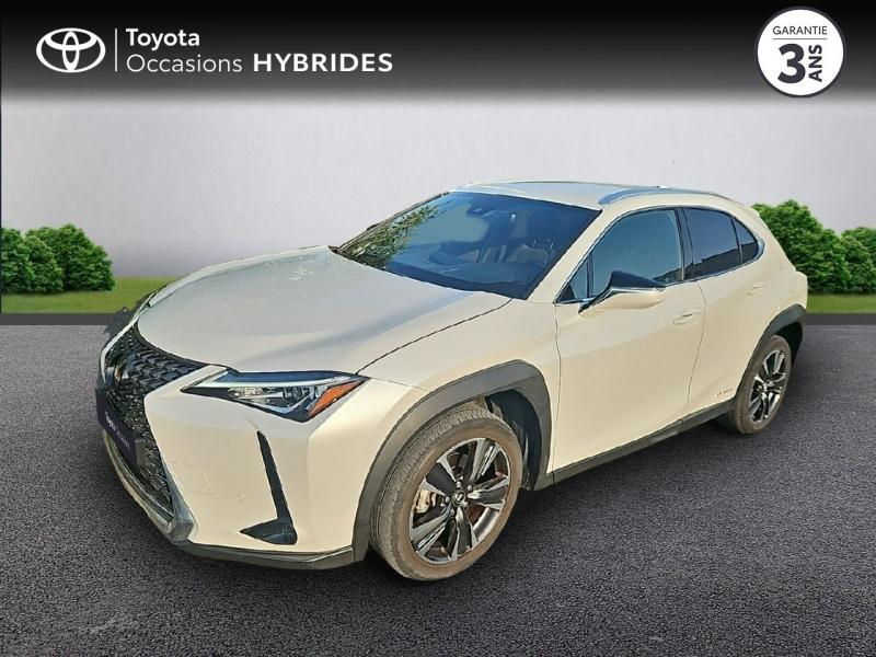 Bon plan LEXUS UX 250h 2WD Premium Edition MY22 occasion à 24900 €