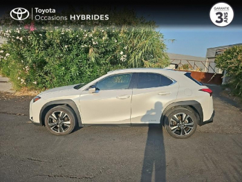 Photo 3 du bon plan LEXUS UX 250h 2WD Premium Edition MY22 occasion à 24900 €