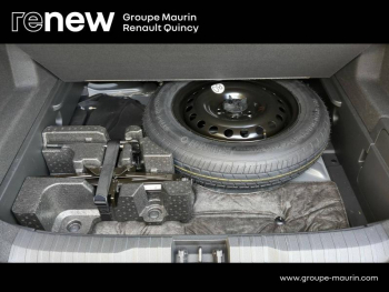 Photo 25 du bon plan RENAULT Arkana 1.6 E-Tech hybride 145ch Engineered -22 occasion à 26490 €
