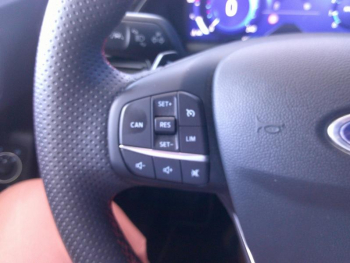 Photo 10 du bon plan FORD Puma 1.0 EcoBoost 125ch S&S mHEV ST-Line Powershift occasion à 22590 €