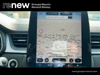 Photo 12 du bon plan RENAULT Captur 1.6 E-Tech Plug-in 160ch Intens occasion à 19490 €