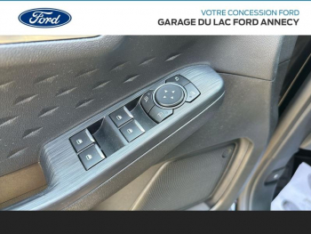 Photo 16 du bon plan FORD Kuga 1.5 EcoBlue 120ch Titanium occasion à 19590 €
