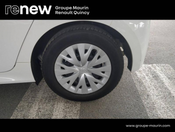 Photo 18 du bon plan TOYOTA Yaris 116h Dynamic 5p MY21 occasion à 17490 €
