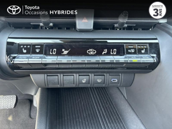 Photo 21 du bon plan TOYOTA C-HR 1.8 140ch Design NG23 occasion à 28990 €