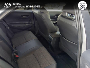 Photo 7 du bon plan TOYOTA Corolla 122h Design MY22 occasion à 21890 €