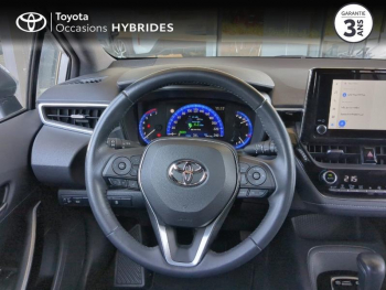 Photo 9 du bon plan TOYOTA Corolla 122h Design MY22 occasion à 21890 €