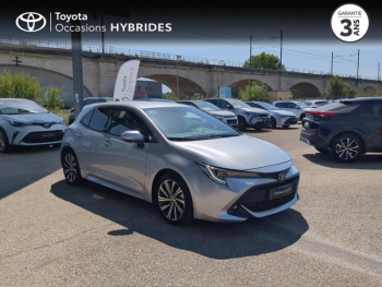 Photo 19 du bon plan TOYOTA Corolla 122h Design MY22 occasion à 21890 €