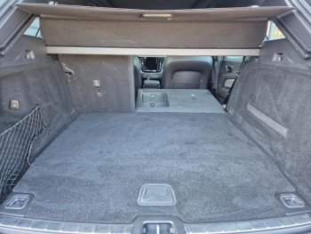 Photo 27 du bon plan VOLVO XC60 T8 Twin Engine 303 + 87ch R-Design Geartronic occasion à 39800 €