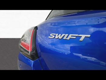 Photo 10 du bon plan SUZUKI Swift 1.2 Hybrid 83ch PrivilÃ¨ge occasion à 18990 €