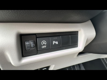 Photo 18 du bon plan SUZUKI Swift 1.2 Hybrid 83ch PrivilÃ¨ge occasion à 18990 €