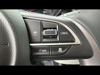 Photo 20 du bon plan SUZUKI Swift 1.2 Hybrid 83ch PrivilÃ¨ge occasion à 18990 €