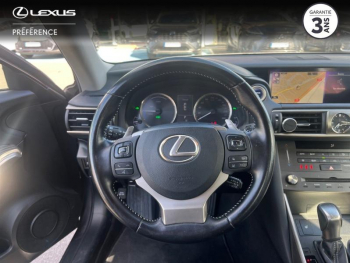 Photo 9 du bon plan LEXUS IS 300h Luxe MY20 occasion à 27990 €