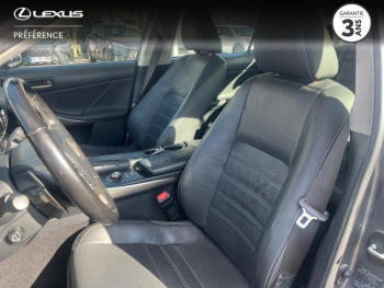 Photo 11 du bon plan LEXUS IS 300h Luxe MY20 occasion à 27990 €