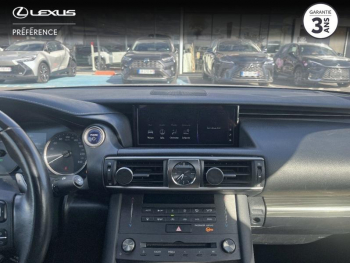 Photo 15 du bon plan LEXUS IS 300h Luxe MY20 occasion à 27990 €