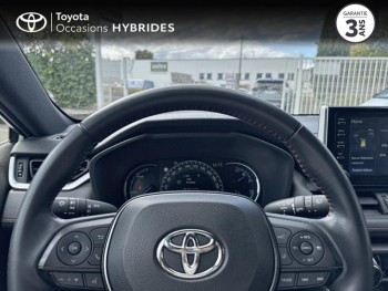 Photo 13 du bon plan TOYOTA RAV4 Hybride Rechargeable 306ch Design AWD occasion à 37990 €