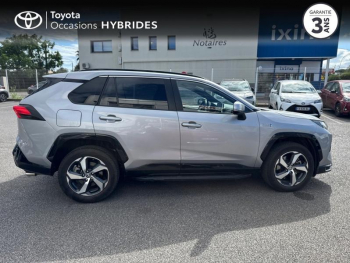 Photo 17 du bon plan TOYOTA RAV4 Hybride Rechargeable 306ch Design AWD occasion à 37990 €