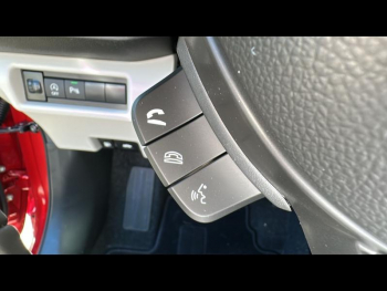 Photo 23 du bon plan SUZUKI Swift 1.2 Hybrid 83ch Pack Auto occasion à 20990 €