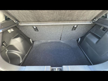 Photo 33 du bon plan SUZUKI Swift 1.2 Hybrid 83ch Pack Auto occasion à 20990 €