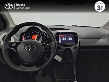Photo 15 du bon plan TOYOTA Aygo 1.0 VVT-i 72ch x 5p MY20 occasion à 10890 €