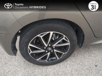 Photo 16 du bon plan TOYOTA Yaris 116h Design 5p MY22 occasion à 20990 €