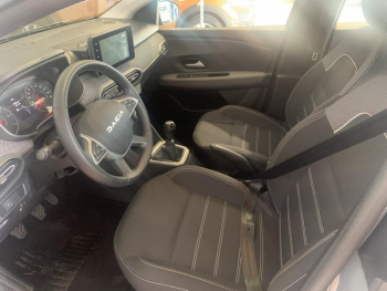 Photo 5 du bon plan DACIA Sandero 1.0 ECO-G 100ch Expression occasion à 15690 €