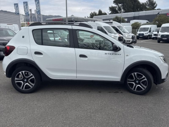 Photo 5 du bon plan DACIA Sandero 0.9 TCe 90ch 15 ans Easy-R STEPWAY occasion à 13990 €