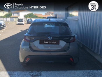 Photo 4 du bon plan TOYOTA Yaris 116h Dynamic Business 5p  MY22 occasion à 20990 €