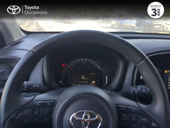 Photo 13 du bon plan TOYOTA Aygo X 1.0 VVT-i 72ch Dynamic occasion à 14290 €