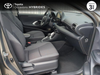 Photo 6 du bon plan TOYOTA Yaris 116h Dynamic Business 5p MY22 occasion à 20990 €