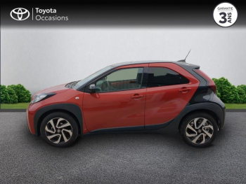 Photo 3 du bon plan TOYOTA Aygo X 1.0 VVT-i 72ch Design occasion à 15290 €