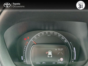 Photo 14 du bon plan TOYOTA Aygo X 1.0 VVT-i 72ch Design occasion à 15290 €