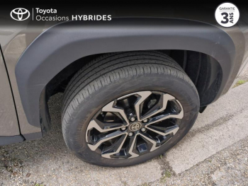 Photo 16 du bon plan TOYOTA Yaris Cross 116h Design MY22 occasion à 24290 €