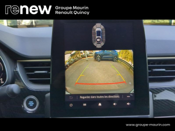 Photo 19 du bon plan RENAULT Arkana 1.6 E-Tech hybride 145ch Engineered -22 occasion à 26490 €