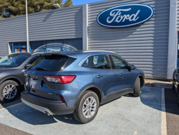 Photo 21 du bon plan FORD Kuga 2.5 Duratec 190ch FHEV E85 Titanium BVA occasion à 27980 €