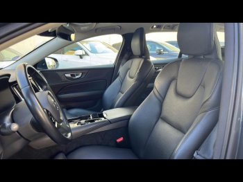 Photo 5 du bon plan VOLVO V60 T6 AWD 253+87ch Inscription Geartronic 8 occasion à 33990 €