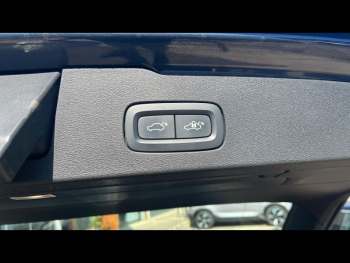 Photo 8 du bon plan VOLVO V60 T6 AWD 253+87ch Inscription Geartronic 8 occasion à 33990 €