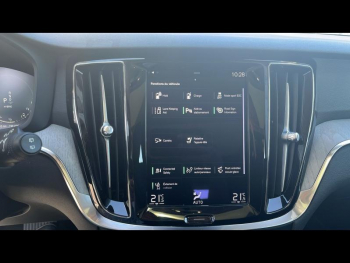 Photo 13 du bon plan VOLVO V60 T6 AWD 253+87ch Inscription Geartronic 8 occasion à 33990 €